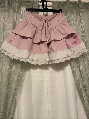 SHEIN Pink Tiered Ruffle Skater Skirt with White Hem & Embellishments